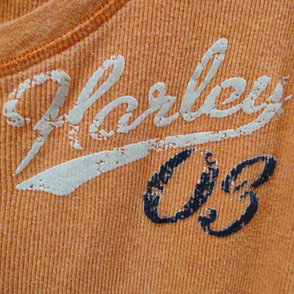 HARLEY-DAVIDSON LADIES ORANGE SCOOP NECK LONG SLV SHIRT SIZE L FLOCKED GRAPHICS - Picture 5 of 10